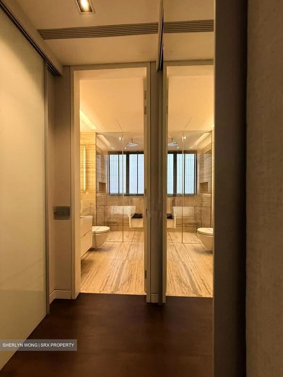 Lloyd Court (D9), Apartment #637321711